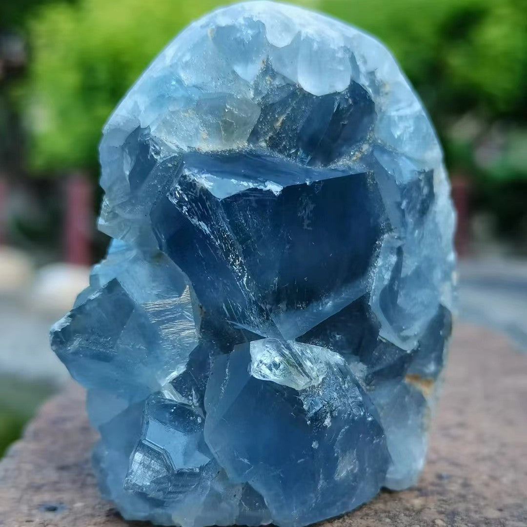 What's the meaning of celestite?-What's the meaning of celestite crystal?