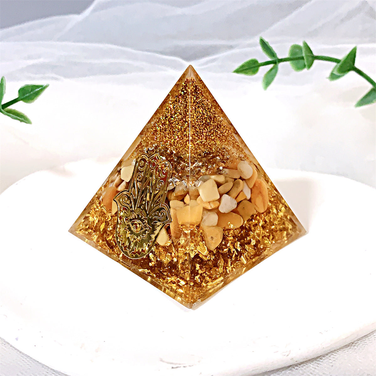 1pc Orgone Pyramid For Positive Energy And Amethyst Crystal Ball, With Protection From Crystals Energy Generator For Stress Reduce Healing Meditation And Wealth Attraction For Decoration